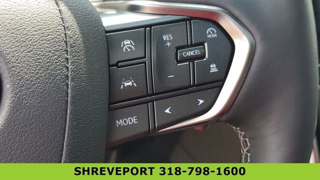 2025 Lexus LX 700h Overtrail