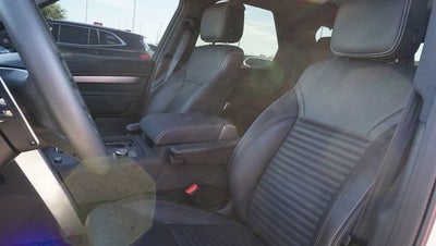 2024 Land Rover Discovery P300 Dynamic SE