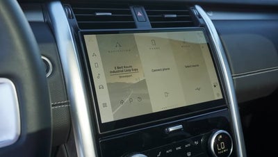 2024 Land Rover Discovery P300 Dynamic SE