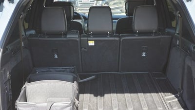 2024 Land Rover Discovery P300 Dynamic SE