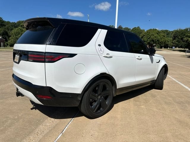 2024 Land Rover Discovery P300 Dynamic SE